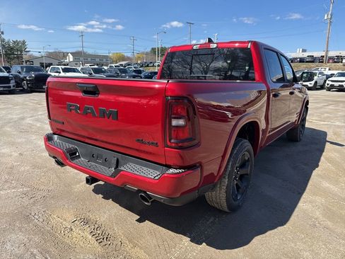 New 2026 RAM 1500 4x4 Crew Cab image 5