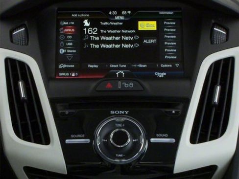 Used 2013 Ford Focus Titanium image 12