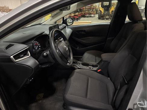 Certified 2024 Toyota Corolla LE FWD image 9