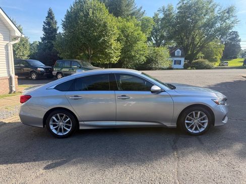 Used 2021 Honda Accord LX image 8