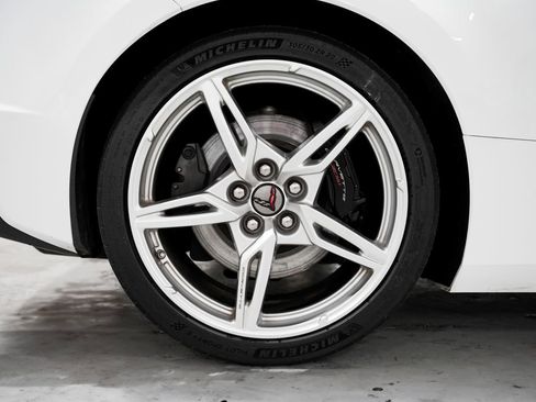 Used 2020 Chevrolet Corvette Stingray Premium Cpe w/ 3LT Preferred Equipment Group image 35