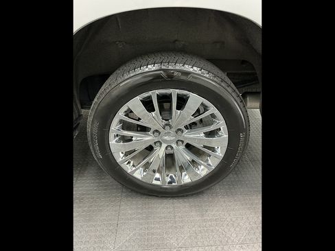 Used 2021 Chevrolet Silverado 1500 High Country w/ Safety Package II AWD/4WD image 40