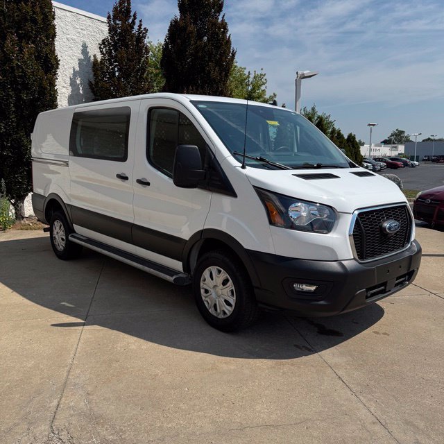 Used 2025 Ford Transit 250 Low Roof w/ Exterior Upgrade Package RWD image 8