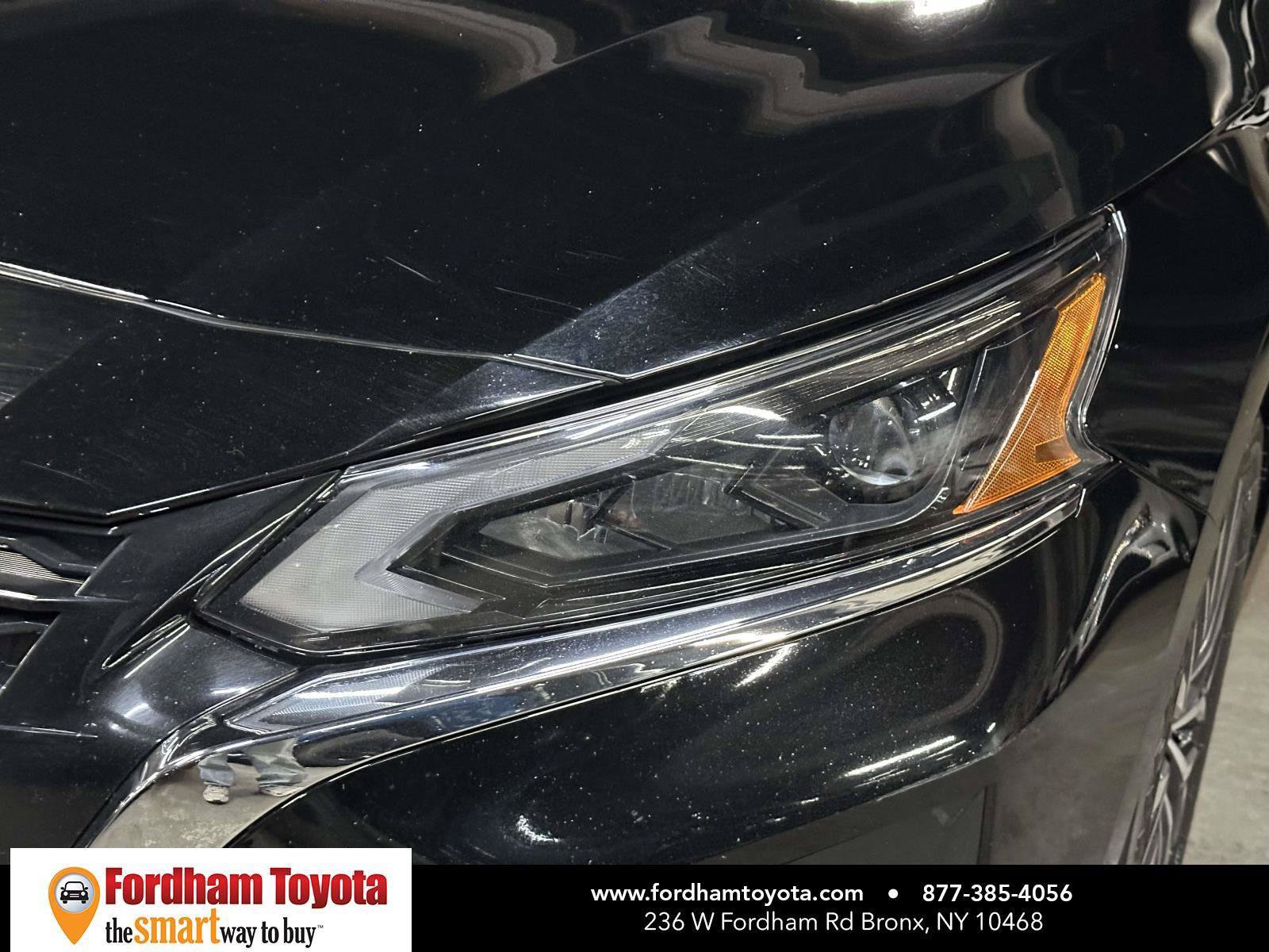 Used 2025 Nissan Altima 2.5 SV FWD image 10
