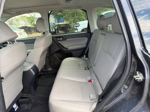 Used 2018 Subaru Forester 2.5i Limited AWD/4WD image 28
