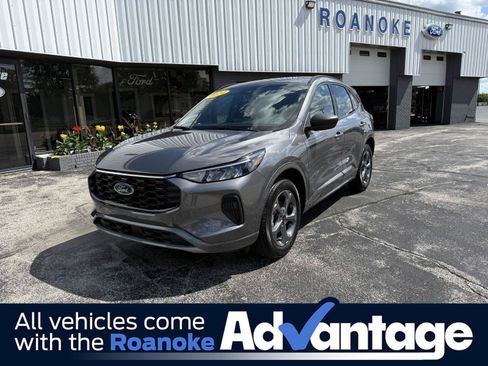 Used 2024 Ford Escape ST-Line w/ Tech Pack #1 AWD/4WD image 1