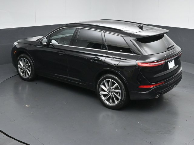 Certified 2025 Lincoln Corsair Grand Touring AWD/4WD image 49