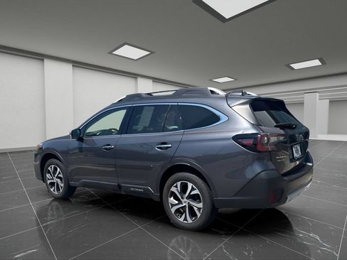 Certified 2022 Subaru Outback Touring XT AWD/4WD image 11