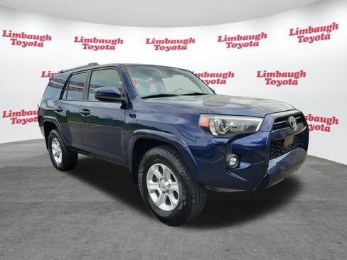Used 2024 Toyota 4Runner SR5 RWD image 17