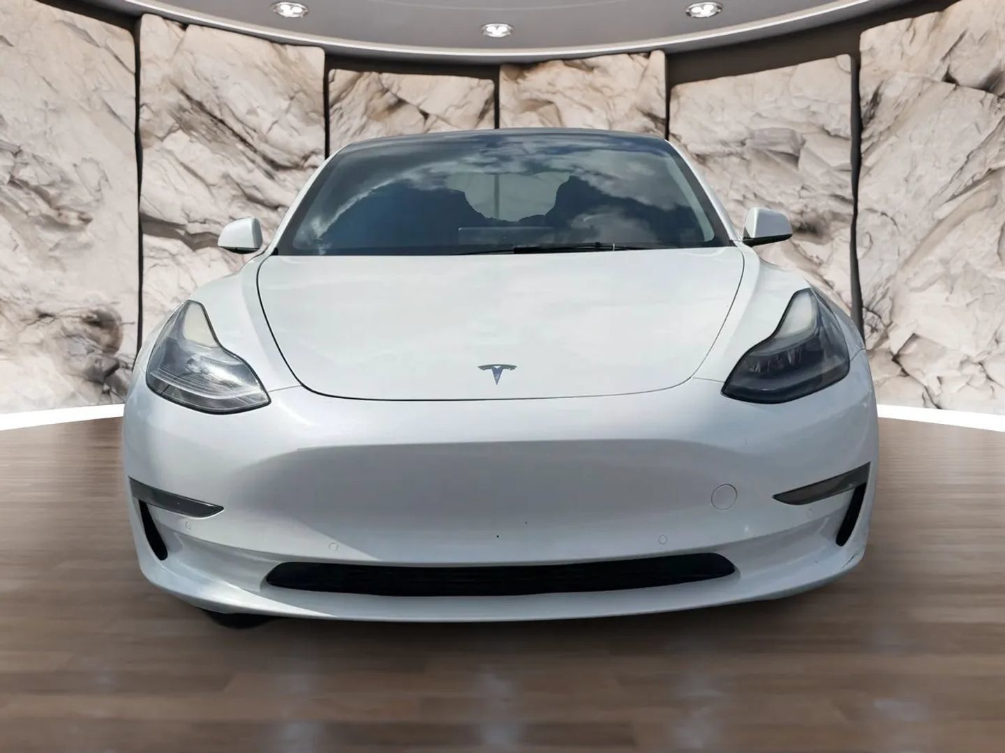 Used 2022 Tesla Model 3 RWD image 2