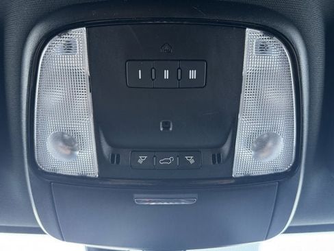 Used 2022 Dodge Durango GT image 27