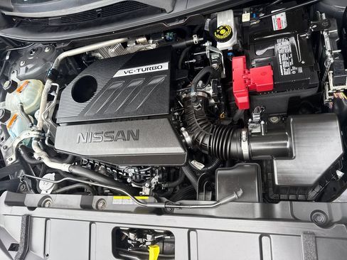 Used 2025 Nissan Rogue SV FWD image 36