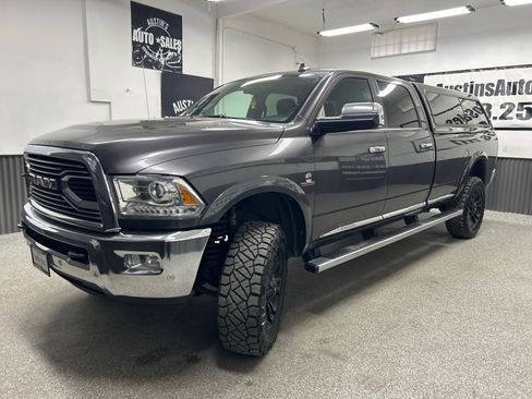 Used 2016 RAM 2500 Limited AWD/4WD image 3