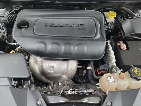 Used 2020 Jeep Cherokee Limited image 30