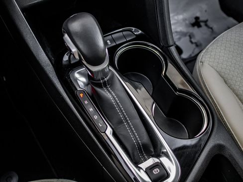 Used 2023 Buick Encore GX Select image 28