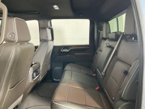 Used 2025 GMC Sierra 2500 Denali w/ Max Trailering Package AWD/4WD image 42