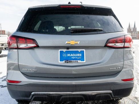 Used 2024 Chevrolet Equinox LT w/ Driver Convenience Package image 7