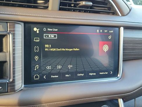 Used 2024 GMC Yukon XL Denali RWD image 38