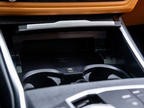 New 2026 BMW 330i xDrive Sedan w/ M Sport Package image 26