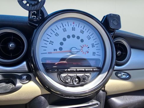 Used 2013 MINI Cooper Roadster S image 18