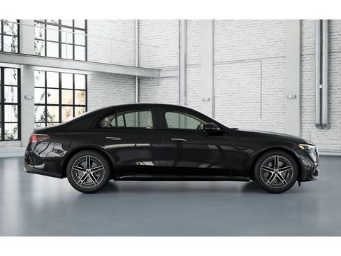 New 2026 Mercedes-Benz E 450 4MATIC Sedan image 2