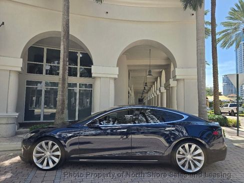 Used 2015 Tesla Model S 85D AWD/4WD image 78