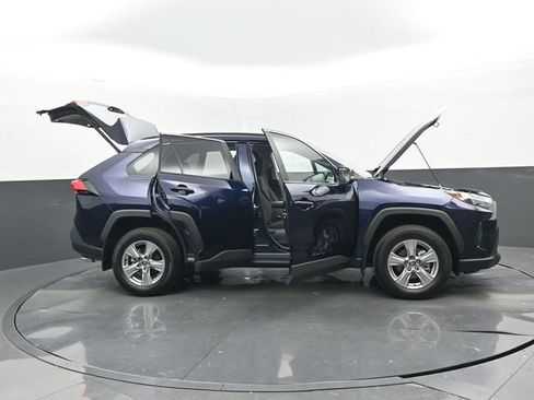 Used 2025 Toyota RAV4 XLE w/ Convenience Package image 32