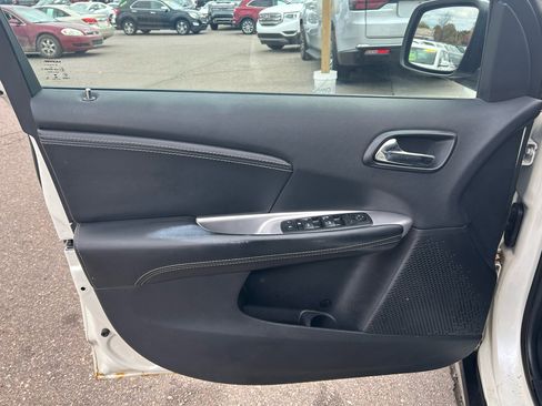 Used 2013 Dodge Journey Crew w/ Flexible Seating Group image 13