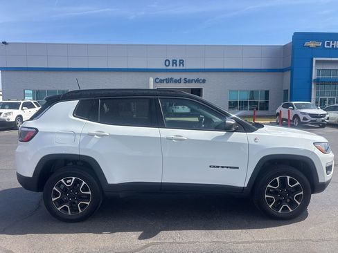 Used 2021 Jeep Compass Trailhawk image 6