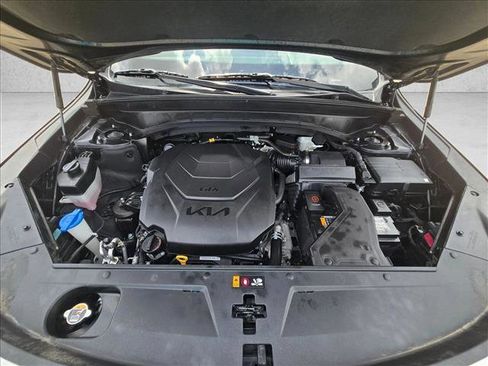 Used 2025 Kia Telluride S image 27