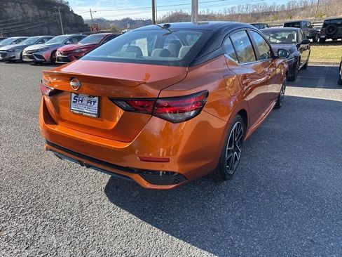 Used 2024 Nissan Sentra SR image 3