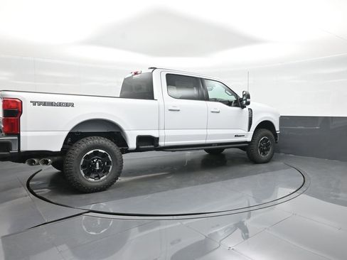 New 2026 Ford F250 XLT w/ XLT Premium Package AWD/4WD image 9