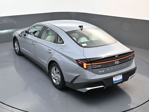Certified 2026 Hyundai Sonata SE FWD image 18