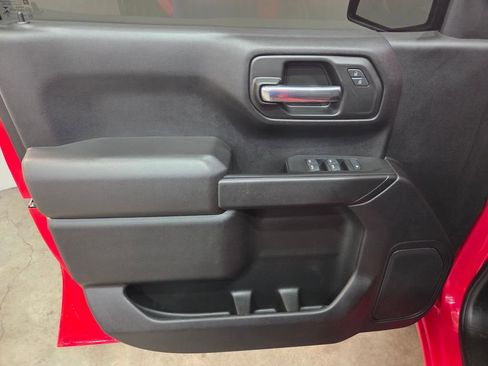 Used 2023 GMC Sierra 1500 Pro w/ X31 Off-Road Package image 14