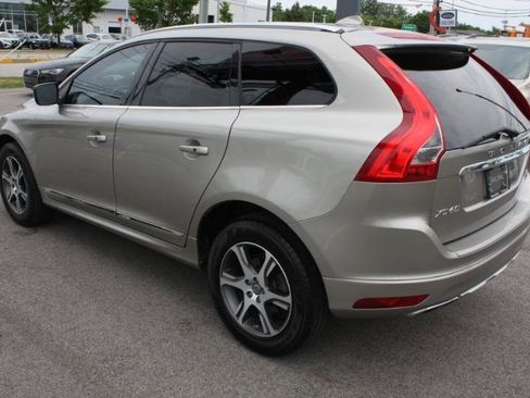 Used 2015 Volvo XC60 T6 w/ Protection Package AWD/4WD image 3