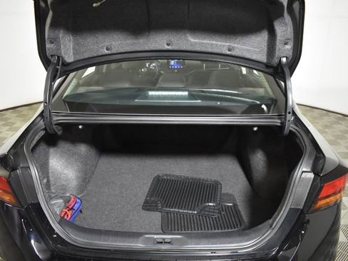 Certified 2025 Nissan Altima 2.5 S FWD image 29