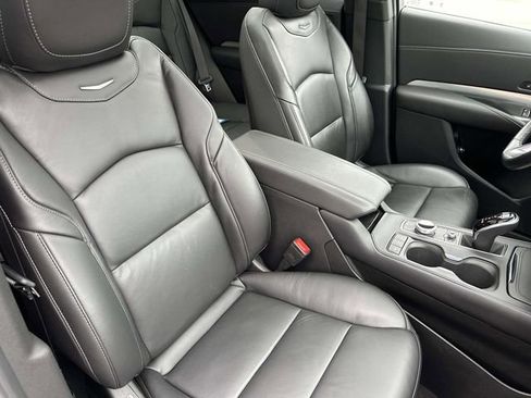 Certified 2023 Cadillac XT4 Premium Luxury w/ Cold Weather Package image 23