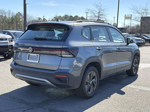 Used 2025 Volkswagen Taos S image 5