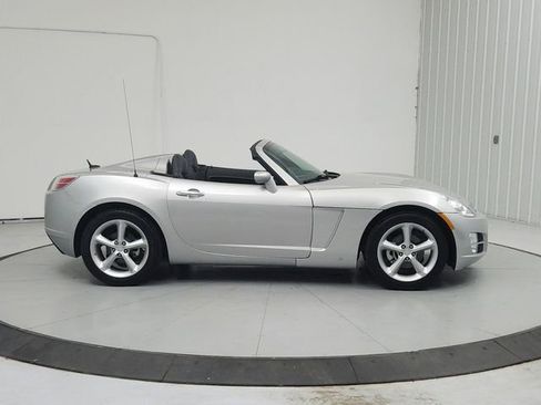Used 2009 Saturn Sky w/ Premium Trim Package RWD image 8