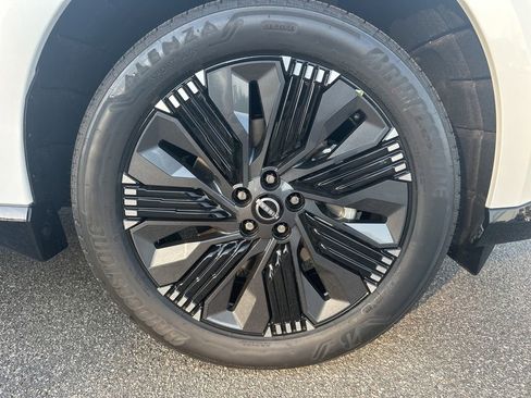 New 2026 Nissan Murano Platinum AWD/4WD image 9