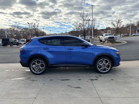 Used 2024 Alfa Romeo Tonale Veloce image 4