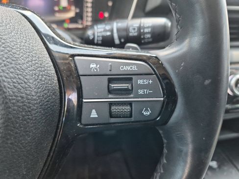 Used 2024 Honda Pilot Elite image 21