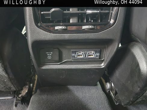 Used 2023 Jeep Grand Cherokee Altitude AWD/4WD image 30