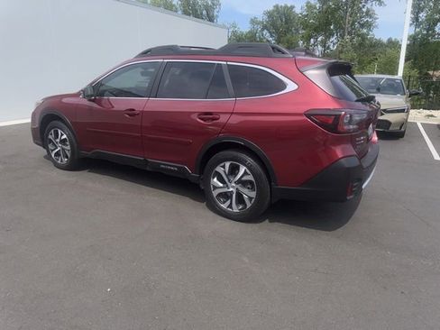 Used 2021 Subaru Outback Limited w/ Popular Package #2 AWD/4WD image 10