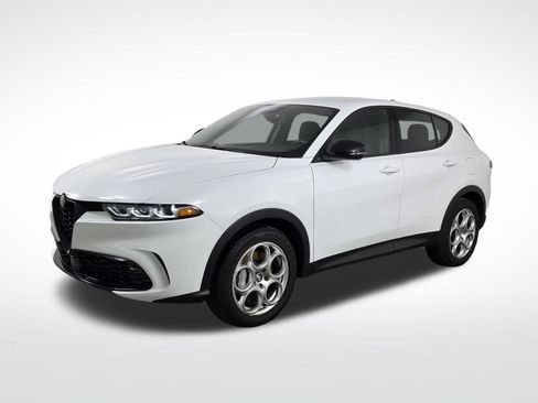 Used 2024 Alfa Romeo Tonale Sprint AWD/4WD image 34