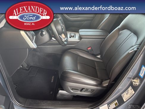 Used 2025 MAZDA CX-70 3.3 Turbo w/ Preferred Package AWD/4WD image 9