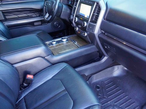 Used 2020 Ford Expedition Max Platinum image 10
