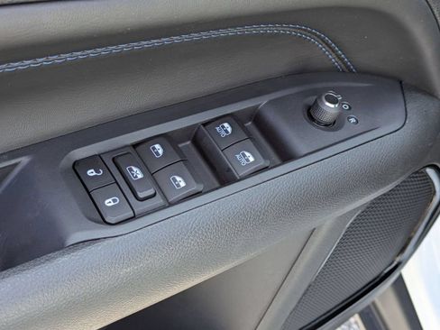New 2026 Jeep Compass Latitude AWD/4WD image 13