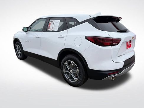 Used 2025 Chevrolet Blazer LT AWD/4WD image 4