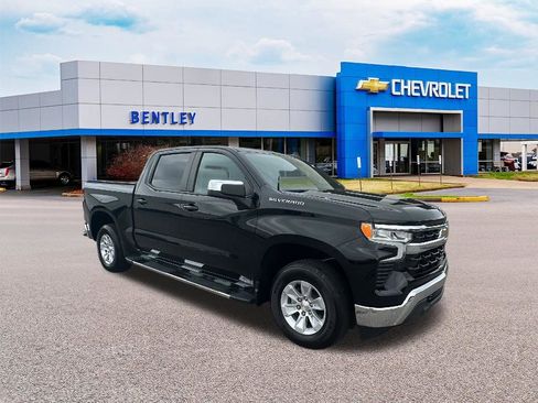 Used 2024 Chevrolet Silverado 1500 LT image 7